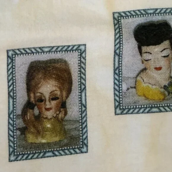 Vintage Kitschy Head Vase T-Shirt Size Med - Picture 11 of 17